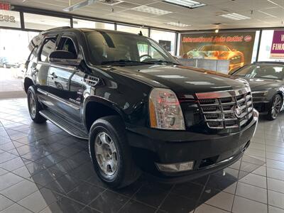 2013 Cadillac Escalade LUXURY4DR SUV AWD   - Photo 4 - Hamilton, OH 45015