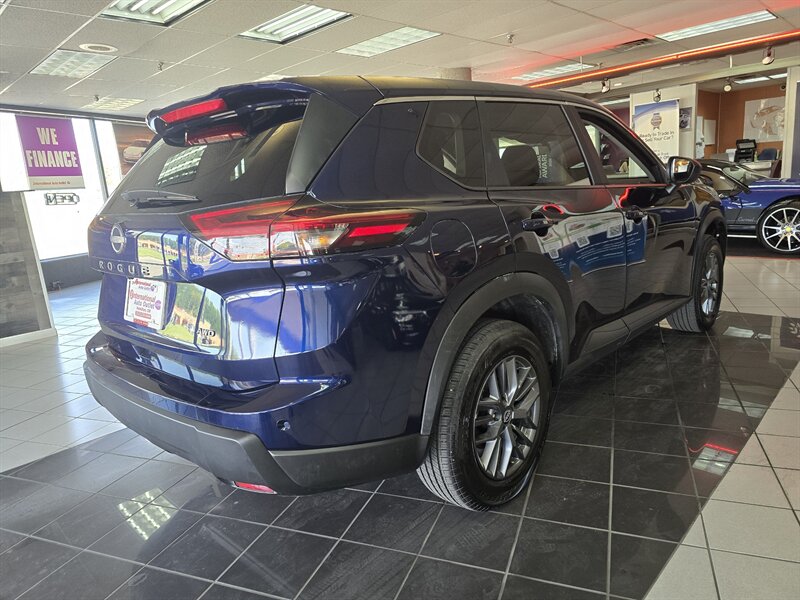 2026 Nissan Rogue SV 4DR SUV AWD - Photo 4 - Hamilton, OH 45015