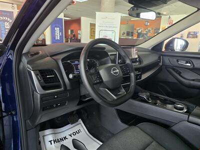 2026 Nissan Rogue SV 4DR SUV AWD - Photo 8 - Hamilton, OH 45015