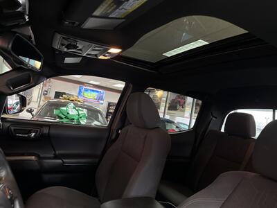 2017 Toyota Tacoma TRD Pro   - Photo 20 - Hamilton, OH 45015
