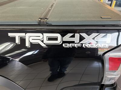 2017 Toyota Tacoma TRD Pro   - Photo 36 - Hamilton, OH 45015