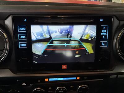 2017 Toyota Tacoma TRD Pro   - Photo 16 - Hamilton, OH 45015