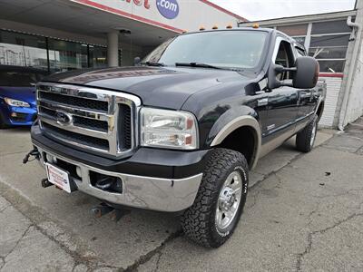 2006 Ford F-350 Super Duty Lariat 4dr Crew Cab 4X4   - Photo 1 - Hamilton, OH 45015