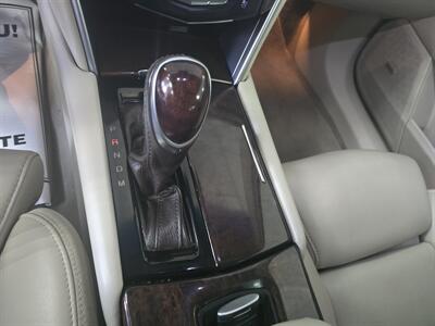 2014 Cadillac XTS Luxury Collection 4DR SEDAN   - Photo 30 - Hamilton, OH 45015