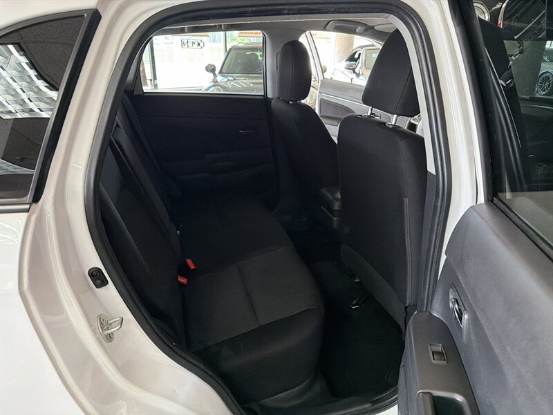 2021 Mitsubishi Outlander Sport ES 4DR SUV AWD - Photo 20 - Hamilton, OH 45015