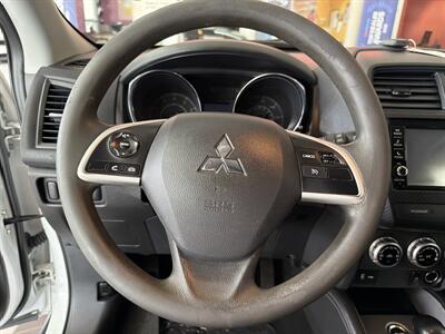 2021 Mitsubishi Outlander Sport ES 4DR SUV AWD - Photo 13 - Hamilton, OH 45015