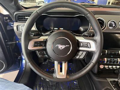 2018 Ford Mustang EcoBoost Premium   - Photo 14 - Hamilton, OH 45015