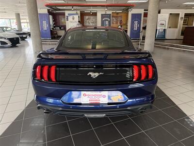 2018 Ford Mustang EcoBoost Premium   - Photo 11 - Hamilton, OH 45015