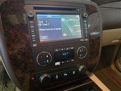 2013 GMC Yukon Denali 4DR SUV AWD   - Photo 24 - Hamilton, OH 45015