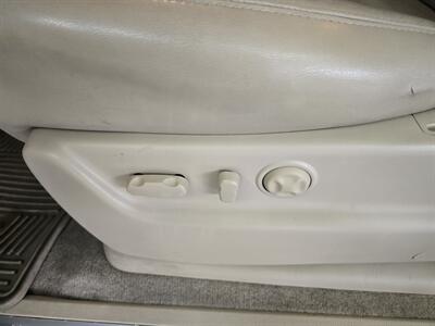 2013 GMC Yukon Denali 4DR SUV AWD   - Photo 22 - Hamilton, OH 45015