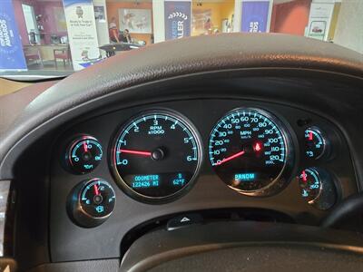 2013 GMC Yukon Denali 4DR SUV AWD   - Photo 27 - Hamilton, OH 45015