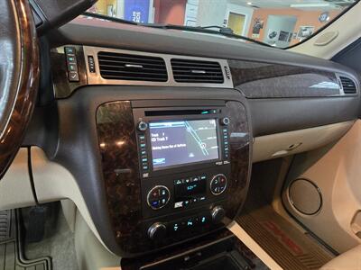 2013 GMC Yukon Denali 4DR SUV AWD   - Photo 29 - Hamilton, OH 45015