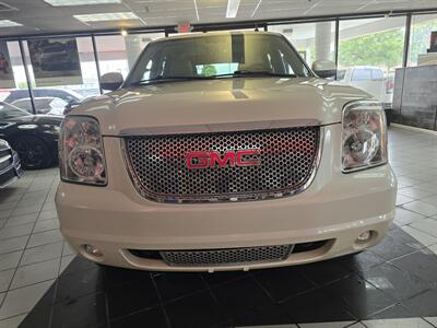 2013 GMC Yukon Denali 4DR SUV AWD   - Photo 2 - Hamilton, OH 45015