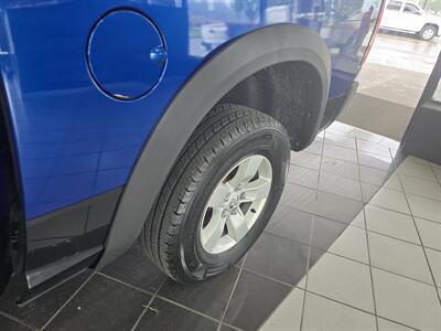 2017 RAM 1500 SLT CREW CAB 4X4 - Photo 30 - Hamilton, OH 45015