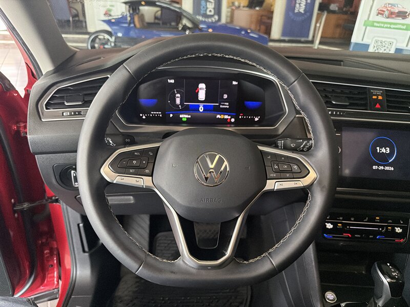 2023 Volkswagen Tiguan SE 4DR SUV - Photo 13 - Hamilton, OH 45015