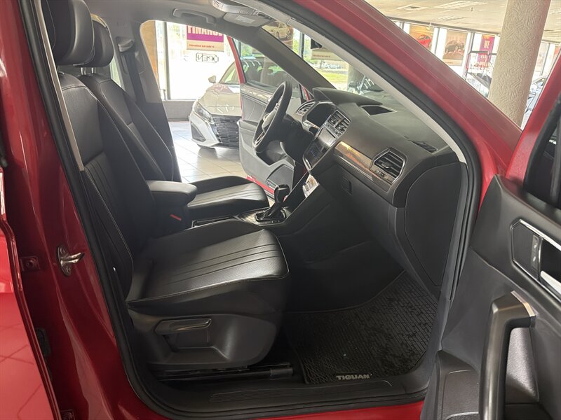 2023 Volkswagen Tiguan SE 4DR SUV - Photo 25 - Hamilton, OH 45015