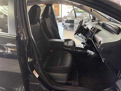 2022 Toyota Prius LE 4DR HATCHBACK   - Photo 23 - Hamilton, OH 45015