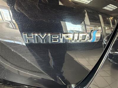 2022 Toyota Prius LE 4DR HATCHBACK   - Photo 30 - Hamilton, OH 45015