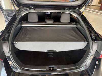 2022 Toyota Prius LE 4DR HATCHBACK   - Photo 27 - Hamilton, OH 45015