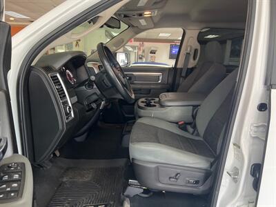 2019 RAM 1500 CLASSIC BIG HORN CREW CAB 4X4   - Photo 7 - Hamilton, OH 45015