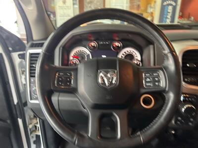 2019 RAM 1500 CLASSIC BIG HORN CREW CAB 4X4   - Photo 14 - Hamilton, OH 45015