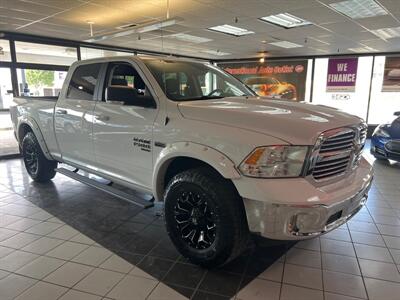 2019 RAM 1500 CLASSIC BIG HORN CREW CAB 4X4   - Photo 4 - Hamilton, OH 45015
