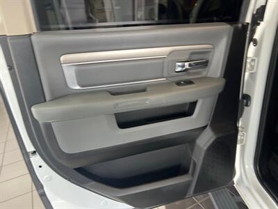 2019 RAM 1500 CLASSIC BIG HORN CREW CAB 4X4   - Photo 24 - Hamilton, OH 45015