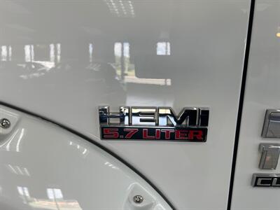 2019 RAM 1500 CLASSIC BIG HORN CREW CAB 4X4   - Photo 36 - Hamilton, OH 45015