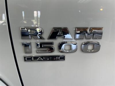 2019 RAM 1500 CLASSIC BIG HORN CREW CAB 4X4   - Photo 37 - Hamilton, OH 45015