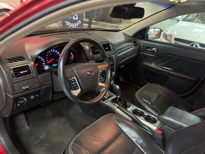 2011 Ford Fusion Sport 4DR SEDAN   - Photo 11 - Hamilton, OH 45015