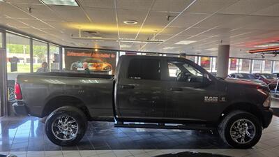 2016 RAM 3500 Tradesman   - Photo 5 - Hamilton, OH 45015