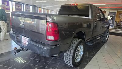 2016 RAM 3500 Tradesman   - Photo 6 - Hamilton, OH 45015