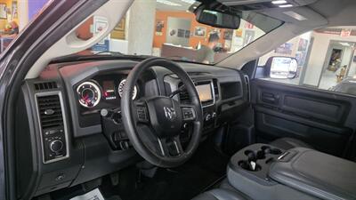 2016 RAM 3500 Tradesman   - Photo 11 - Hamilton, OH 45015