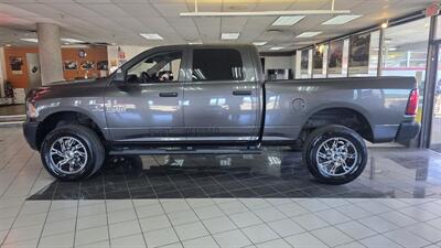 2016 RAM 3500 Tradesman   - Photo 2 - Hamilton, OH 45015