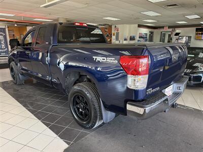 2010 Toyota Tundra Grade 4DR EXTENDED CAB4X4/TRD/SR5   - Photo 8 - Hamilton, OH 45015