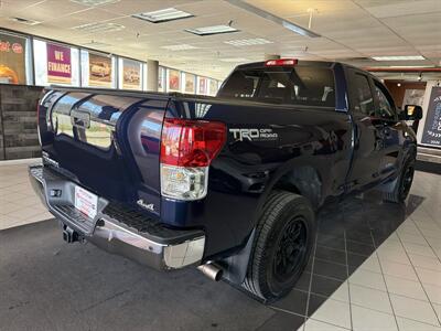 2010 Toyota Tundra Grade 4DR EXTENDED CAB4X4/TRD/SR5   - Photo 6 - Hamilton, OH 45015