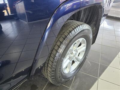 2020 Toyota 4Runner SR5 - Photo 32 - Hamilton, OH 45015