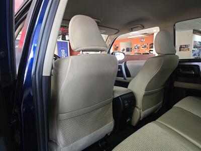 2020 Toyota 4Runner SR5 - Photo 11 - Hamilton, OH 45015
