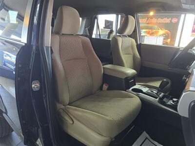2020 Toyota 4Runner SR5 - Photo 15 - Hamilton, OH 45015