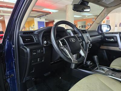 2020 Toyota 4Runner SR5 - Photo 8 - Hamilton, OH 45015