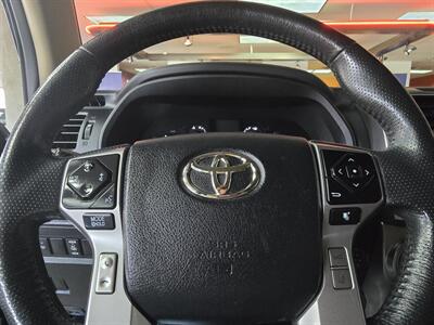 2020 Toyota 4Runner SR5 - Photo 24 - Hamilton, OH 45015