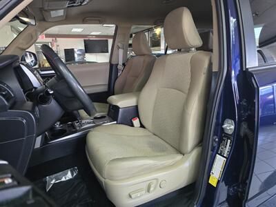2020 Toyota 4Runner SR5 - Photo 9 - Hamilton, OH 45015