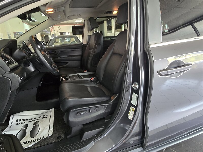 2025 Honda Odyssey EX-L 4DR MINI-VAN - Photo 9 - Hamilton, OH 45015