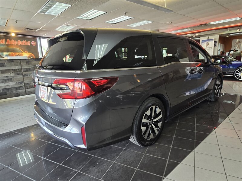 2025 Honda Odyssey EX-L 4DR MINI-VAN - Photo 4 - Hamilton, OH 45015
