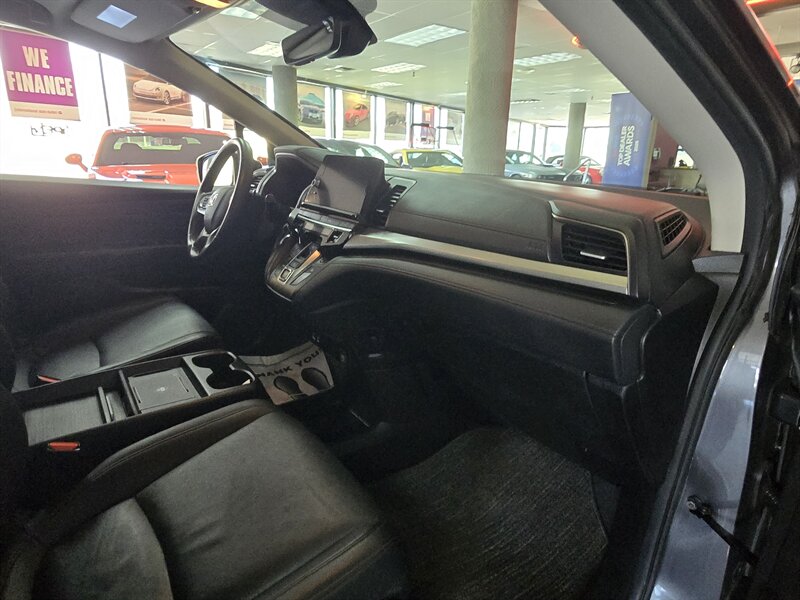 2025 Honda Odyssey EX-L 4DR MINI-VAN - Photo 13 - Hamilton, OH 45015