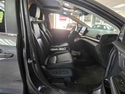 2025 Honda Odyssey EX-L 4DR MINI-VAN - Photo 14 - Hamilton, OH 45015