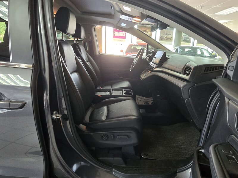2025 Honda Odyssey EX-L 4DR MINI-VAN - Photo 14 - Hamilton, OH 45015