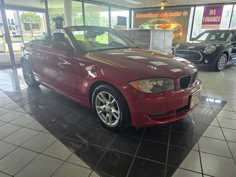 2009 BMW 128i 2DR CONVERTIBLE - Photo 3 - Hamilton, OH 45015