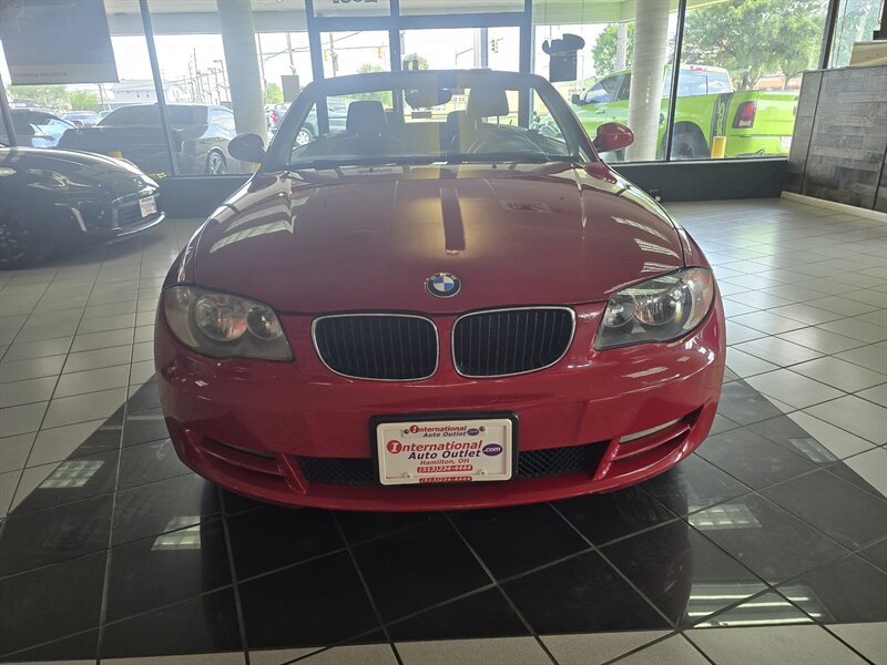2009 BMW 128i 2DR CONVERTIBLE - Photo 2 - Hamilton, OH 45015