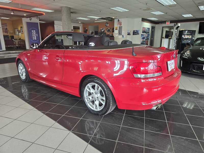 2009 BMW 128i 2DR CONVERTIBLE - Photo 6 - Hamilton, OH 45015